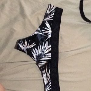 PINK White and black thong